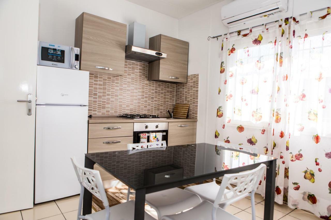 Veda Elegant Rooms Fiumefreddo di Sicilia Bagian luar foto